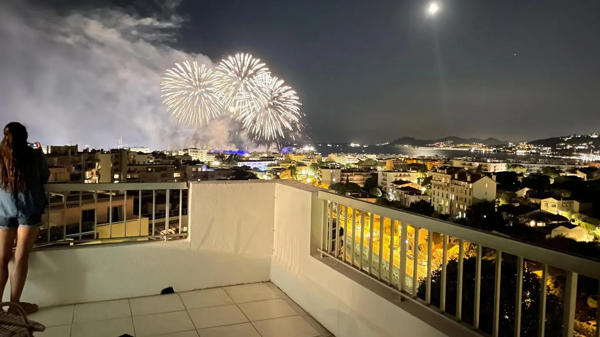 Fireworks View - 6 Persons Apartment Antibes