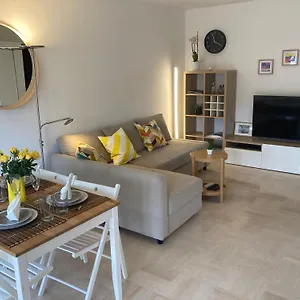  Appartamento Cozy 1 Bedroom Apartment Antibes Juan-Les-Pins - Walk To Beaches, Restaurants, Old Town
